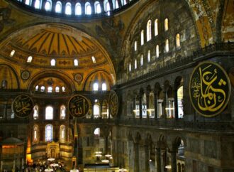 Warisan Arsitektur Islam di Nusantara