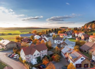 Hasil Puasa adalah Keluarga Harmonis