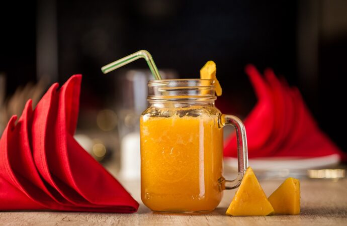 Pentingnya Mengobrol Ringan Bersama Pasangan