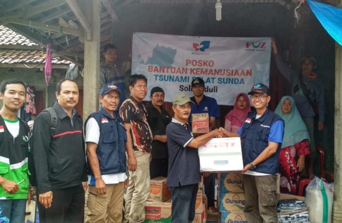 SOLOPEDULI Bantu Korban Tsunami di Daerah Terisolasi