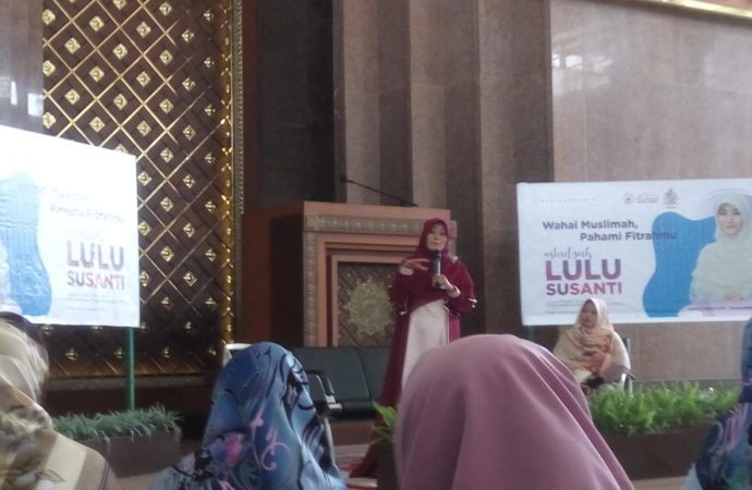 Keistimewaan Hari Jumat dan Peranan Wanita dalam Islam