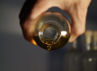 Manfaat Minyak Kelapa Murni, Mulai dari Anti Virus hingga Nutrisi untuk Ibu Hamil