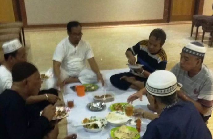 Pentingnya Peduli Makanan Keluarga