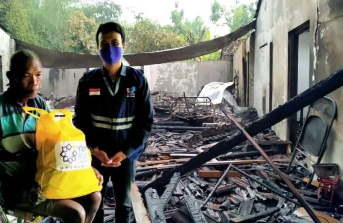 Aksi SOLOPEDULI, Bantu Korban Kebakaran dan Salurkan Beasiswa