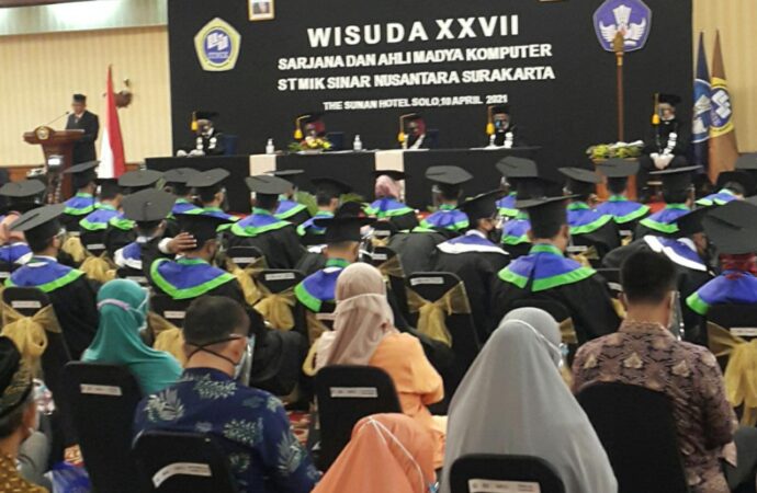 STMIK Sinus Wisuda 186 Sarjana & Ahli Madya: Semua Bidang Butuh Keahlian Anda…
