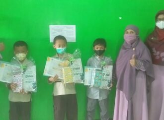 Begini Cara Kreatif Siswa SDIT Nur Hidayah Surakarta Peduli Korban Erupsi Semeru