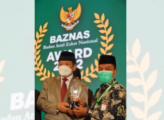SOLOPEDULI Raih 2 Penghargaan BAZNAS Award 2022
