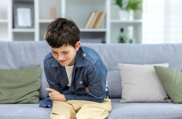 Anak Muntah Saat Tidur, bagaimana Mengatasinya?